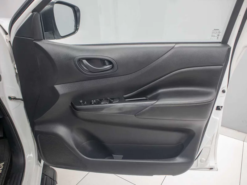 Vehicle Image for 20/24for Nissan Navara Double Cab 2.5DDTi Pro-2X Auto D/C P/U