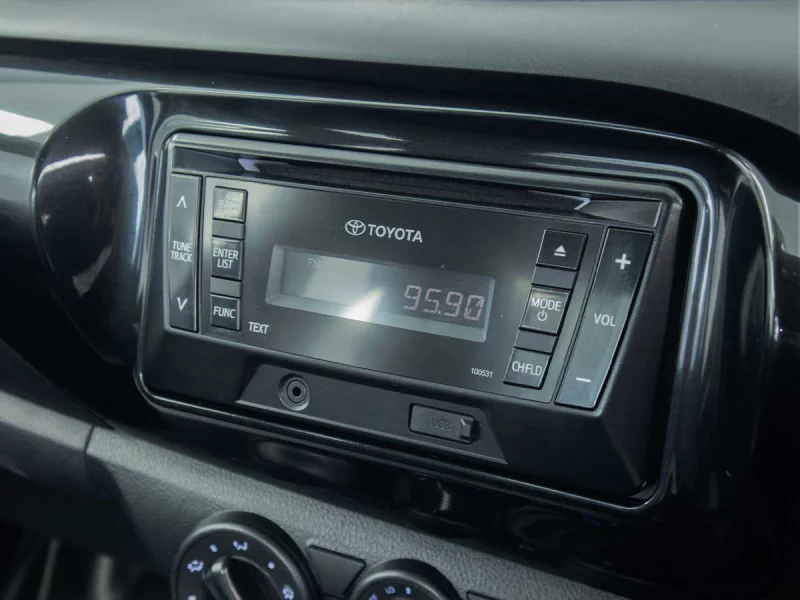Vehicle Image for 32/46for Toyota Hilux Single Cab 2.0VVTi S A/C 5MT