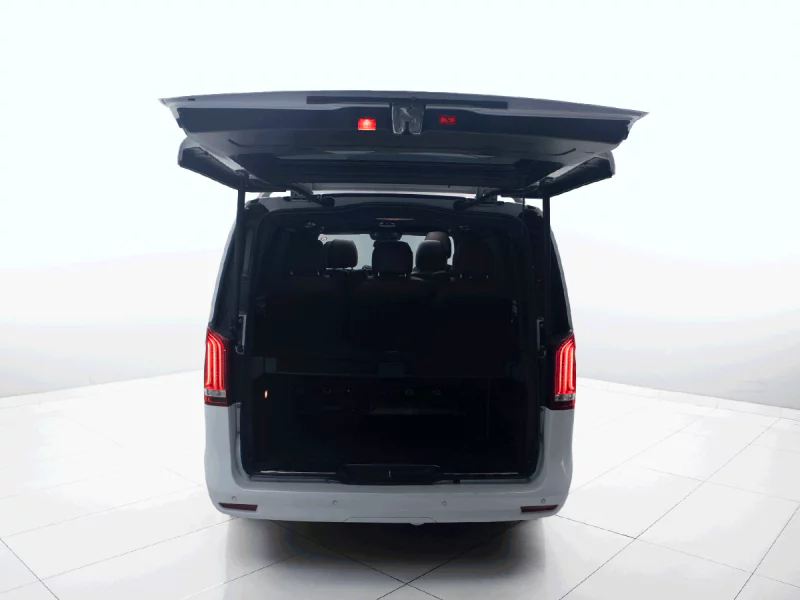 Vehicle Image for 13/26for Mercedes-Benz V-Class V300d Exclusive