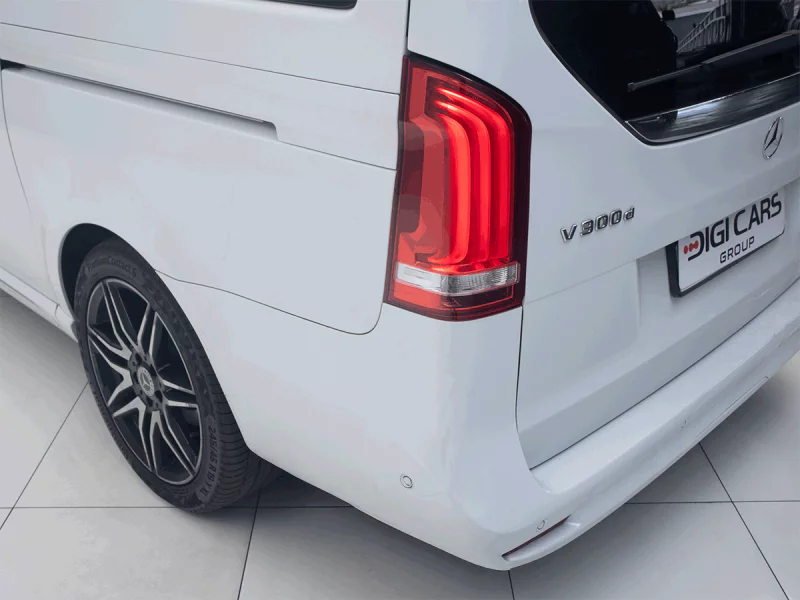 Vehicle Image for 9/26for Mercedes-Benz V-Class V300d Exclusive
