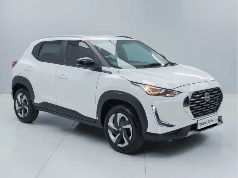 Nissan Magnite Kuro 1.0T SV CVT 2024
