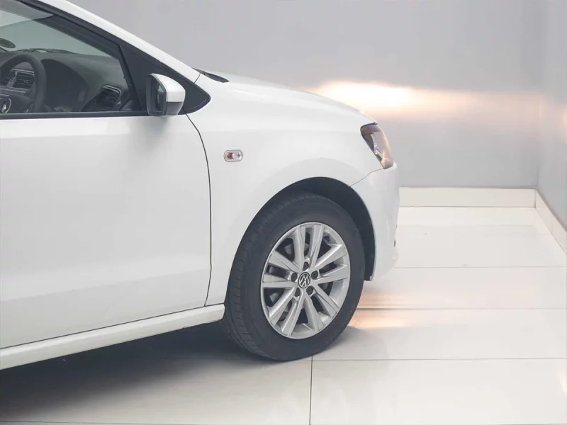 Vehicle Image for 4/10for Volkswagen Polo Vivo Hatch 1.6 Comfortline auto