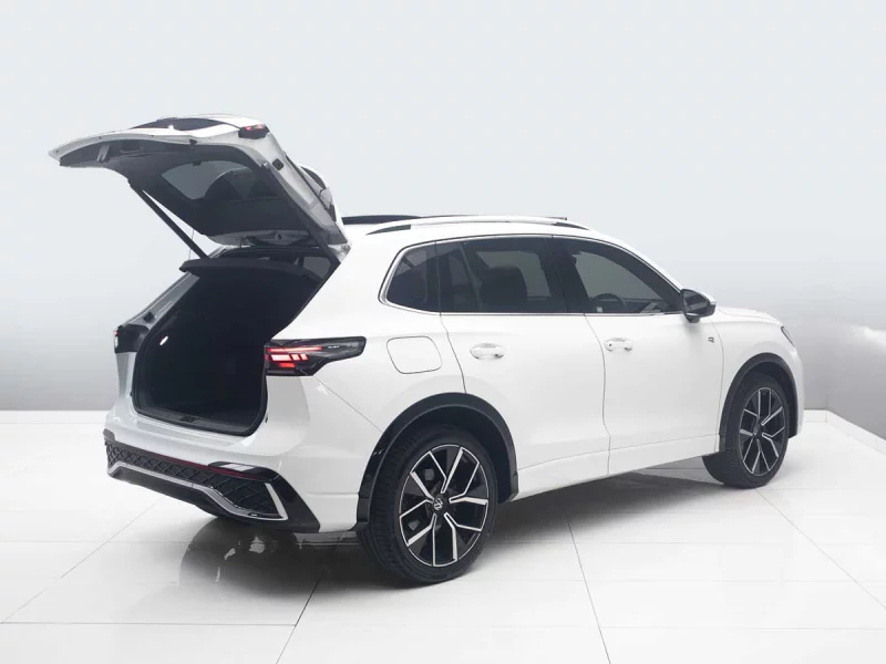 Vehicle Image for 6/25for Volkswagen Tiguan R-Line 1.4 TSI 110 kW DSG