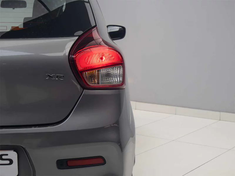 Vehicle Image for 11/24for Toyota Vitz 1.0 XR MT