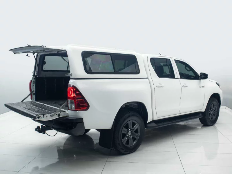 Vehicle Image for 8/24for Toyota Hilux Double Cab 2.4 GD-6 4X4 Raider 6AT