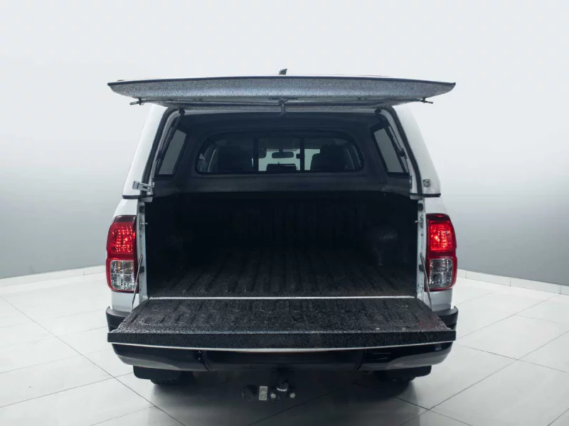 Vehicle Image for 10/24for Toyota Hilux Double Cab 2.4 GD-6 4X4 Raider 6AT