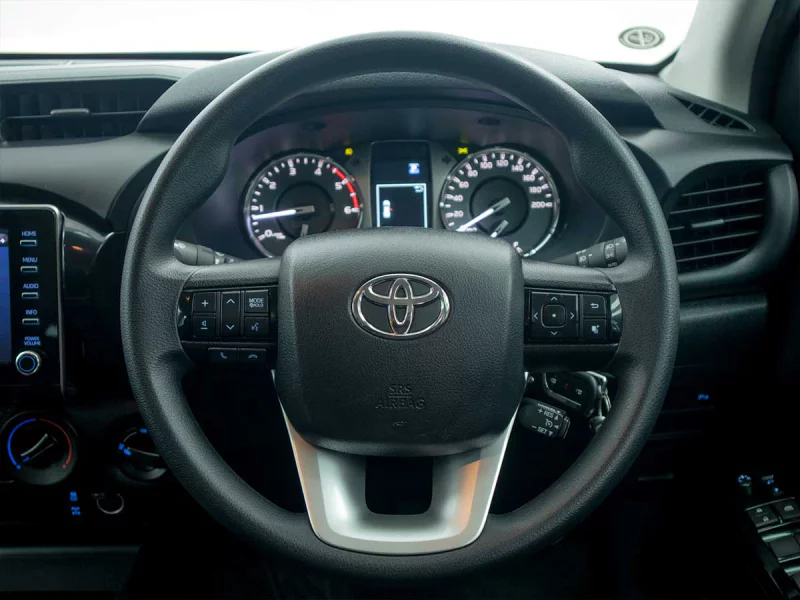 Vehicle Image for 14/24for Toyota Hilux Double Cab 2.4 GD-6 4X4 Raider 6AT