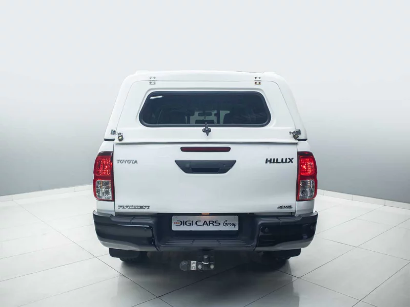 Vehicle Image for 12/24for Toyota Hilux Double Cab 2.4 GD-6 4X4 Raider 6AT