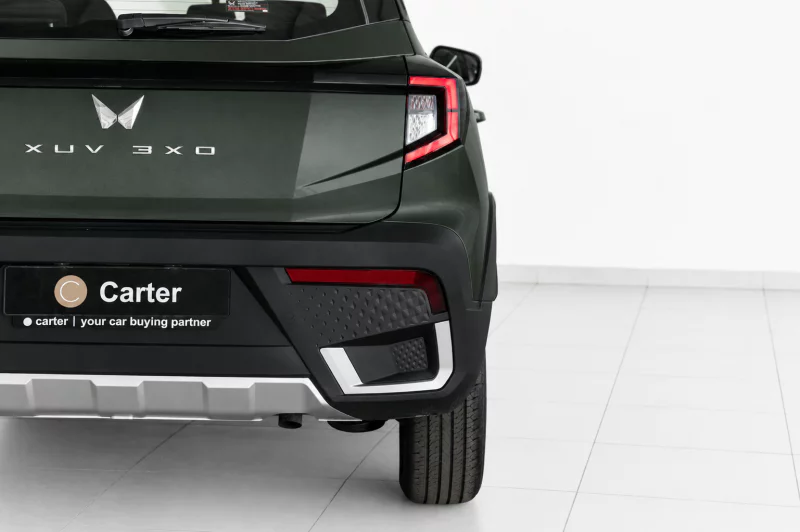 Vehicle Image for 10/29for Mahindra XUV3X0 1.2 MX3 AT