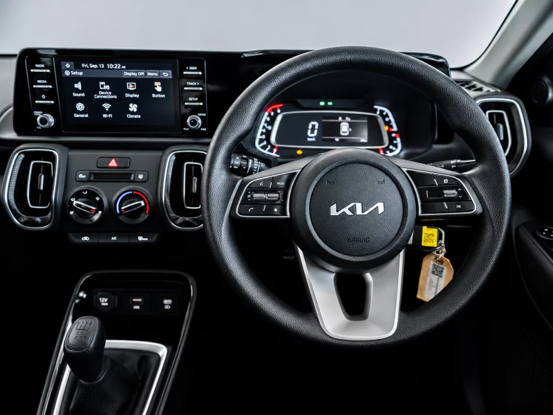 Vehicle Image for 23/25for Kia Sonet 1.5 Manual LS