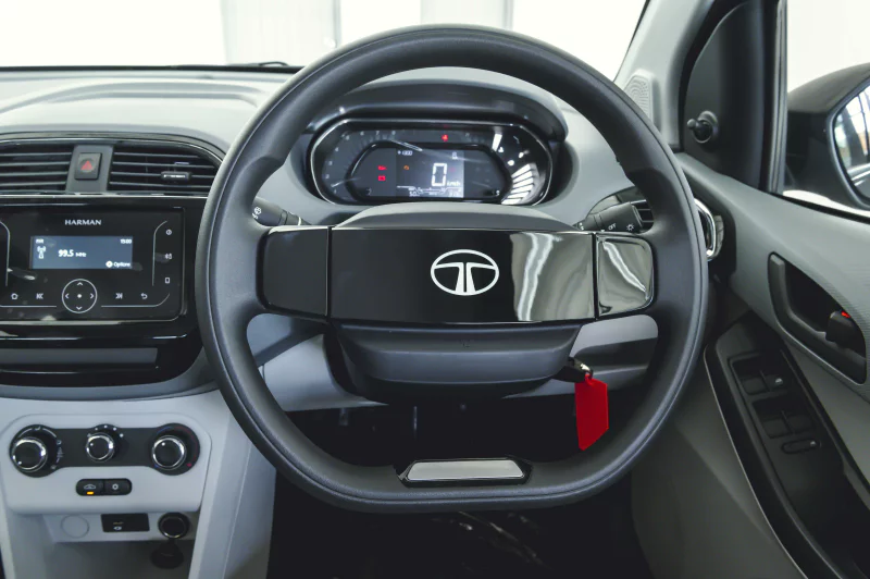 Vehicle Image for 13/21for Tata Tiago 1.2 XM MT