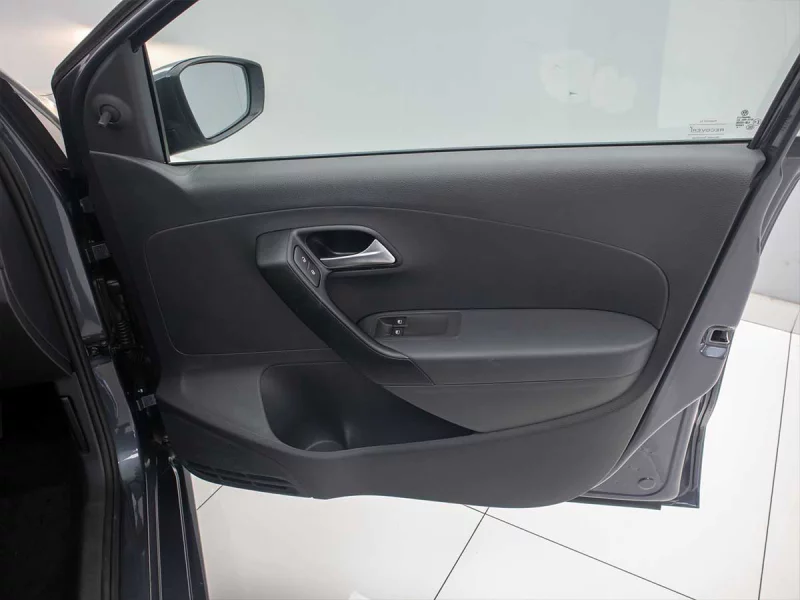 Vehicle Image for 22/24for Volkswagen Polo Vivo Hatch 1.4 Life 63kW Life