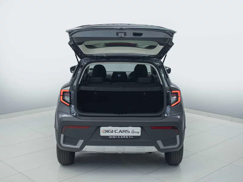 Vehicle Image for 13/23for Mahindra XUV3X0 1.2 MX2 MT