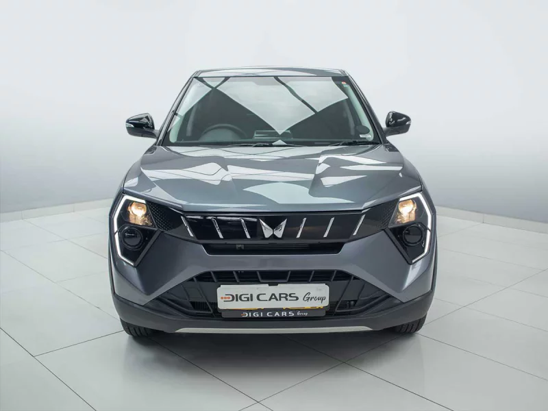 Vehicle Image for 3/23for Mahindra XUV3X0 1.2 MX2 MT