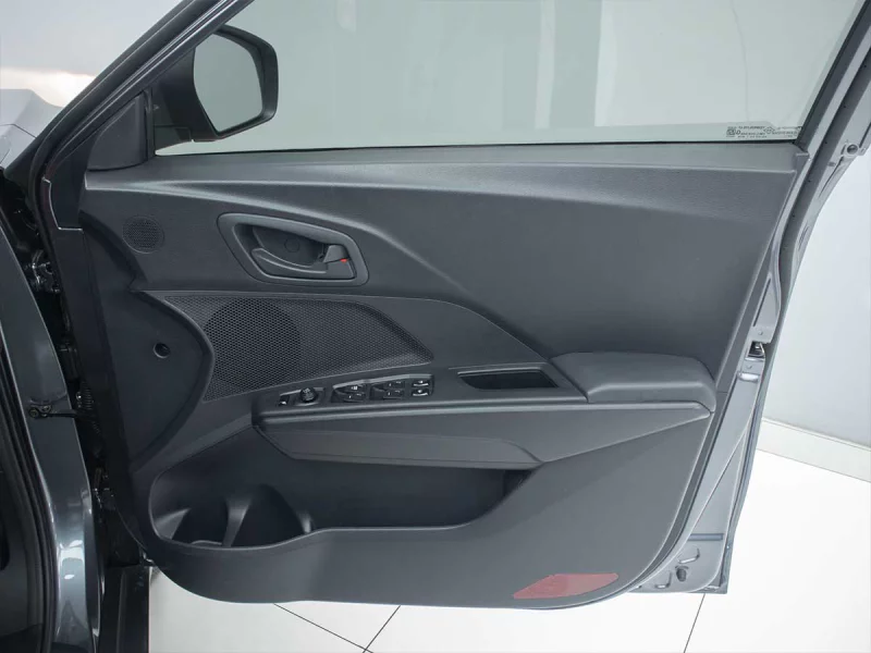 Vehicle Image for 19/23for Mahindra XUV3X0 1.2 MX2 MT