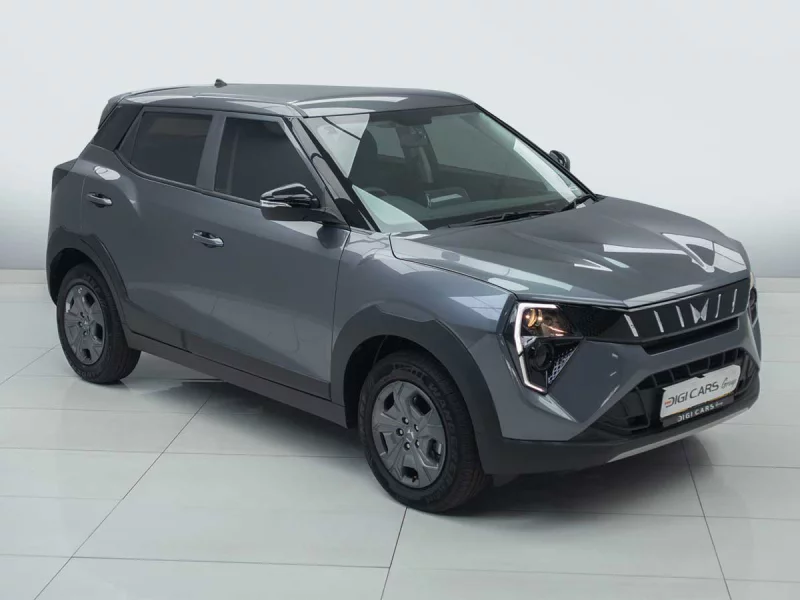 Vehicle Image for 4/23for Mahindra XUV3X0 1.2 MX2 MT