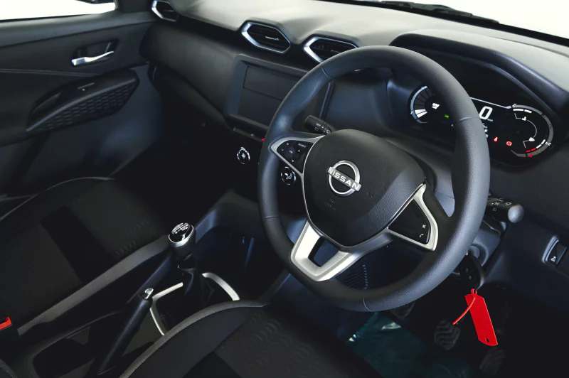 Vehicle Image for 19/27for Nissan Magnite 1.0 Visia MT