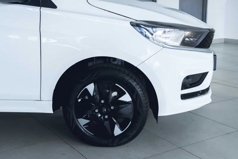 Vehicle Image for 7/25for Tata Tiago 1.2 XT MT