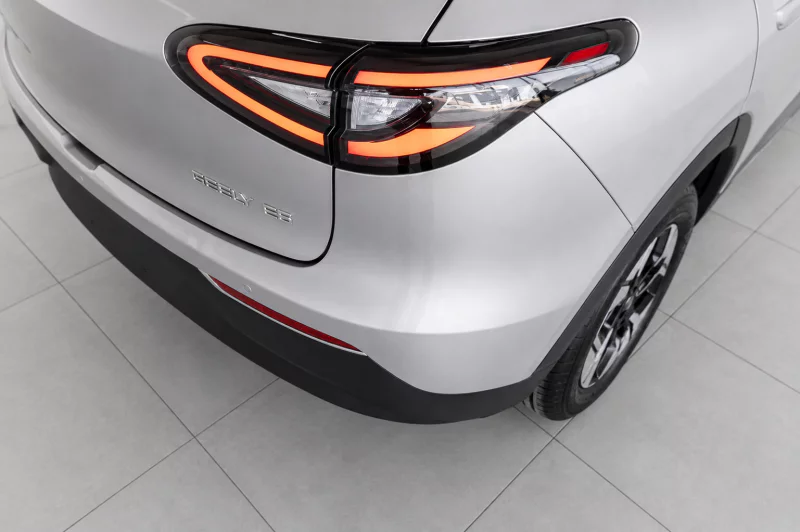 Vehicle Image for 8/25for Geely E2 Apex