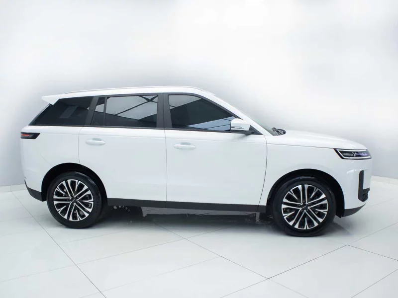 Vehicle Image for 2/24for JAECOO J5 1.5T Glacier