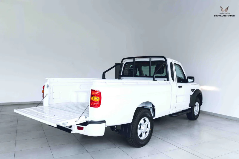 Vehicle Image for 2/23for Mahindra Pik-up Pik Up 2.2 mHawk SC 4x2 S4