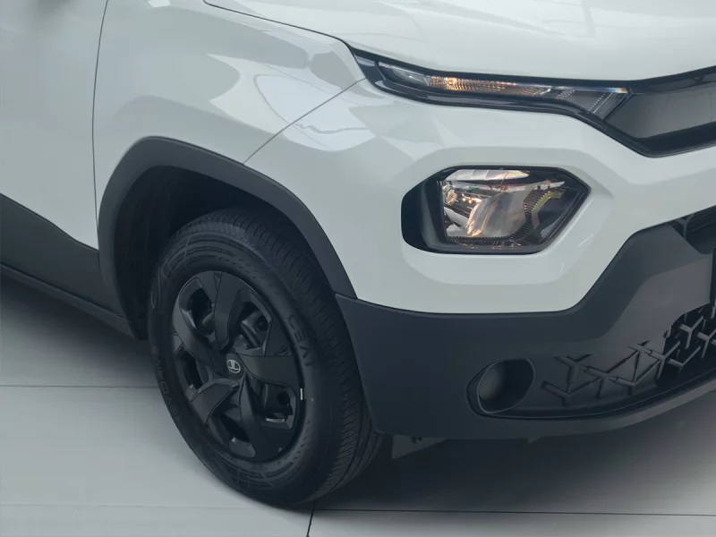 Vehicle Image for 8/23for Tata Punch 1.2 Adventure MT
