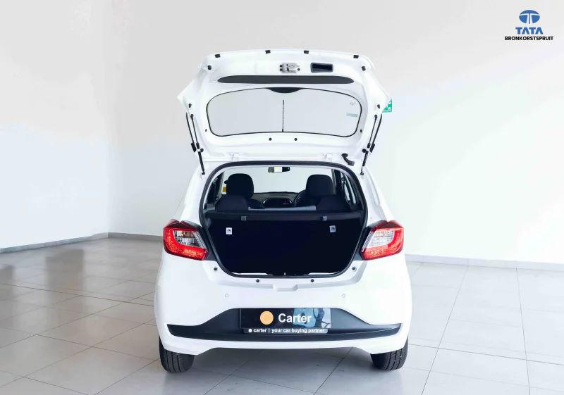 Vehicle Image for 16/26for Tata Tiago 1.2 XM MT