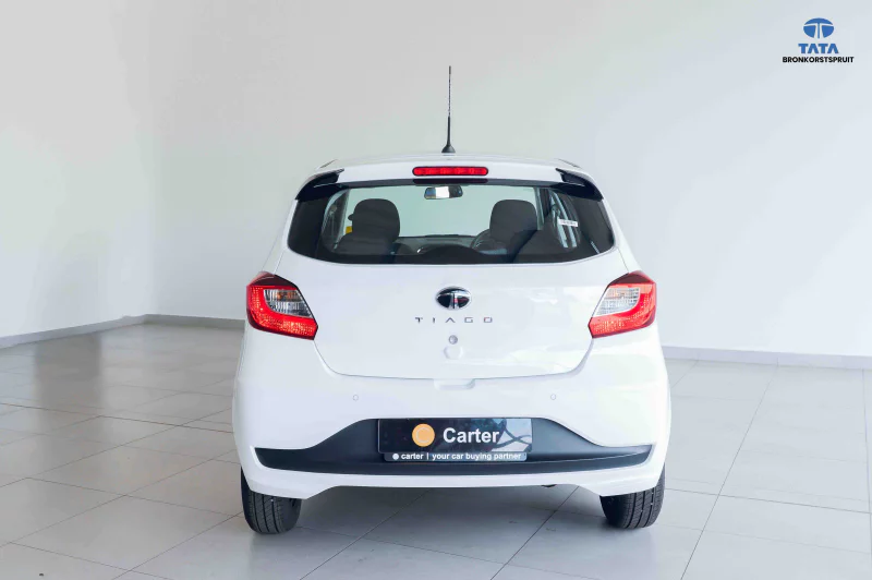 Vehicle Image for 17/26for Tata Tiago 1.2 XM MT