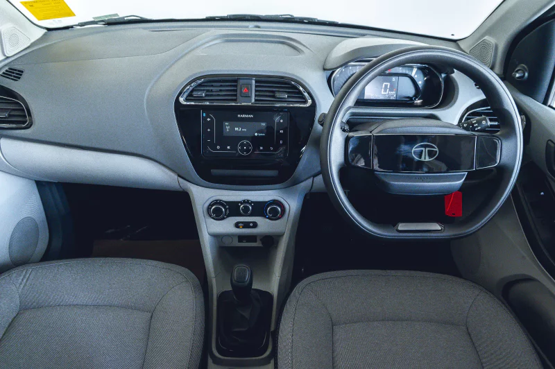 Vehicle Image for 23/26for Tata Tiago 1.2 XM MT