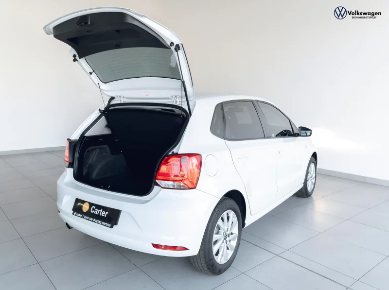 Vehicle Image for 12/26for Volkswagen Polo Vivo Hatch 1.6 77kW Life Tiptronic