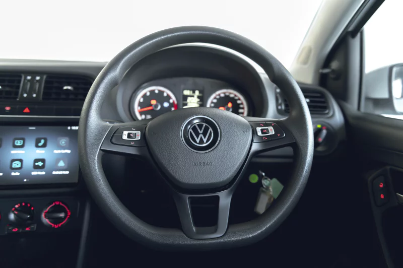 Vehicle Image for 19/26for Volkswagen Polo Vivo Hatch 1.6 77kW Life Tiptronic
